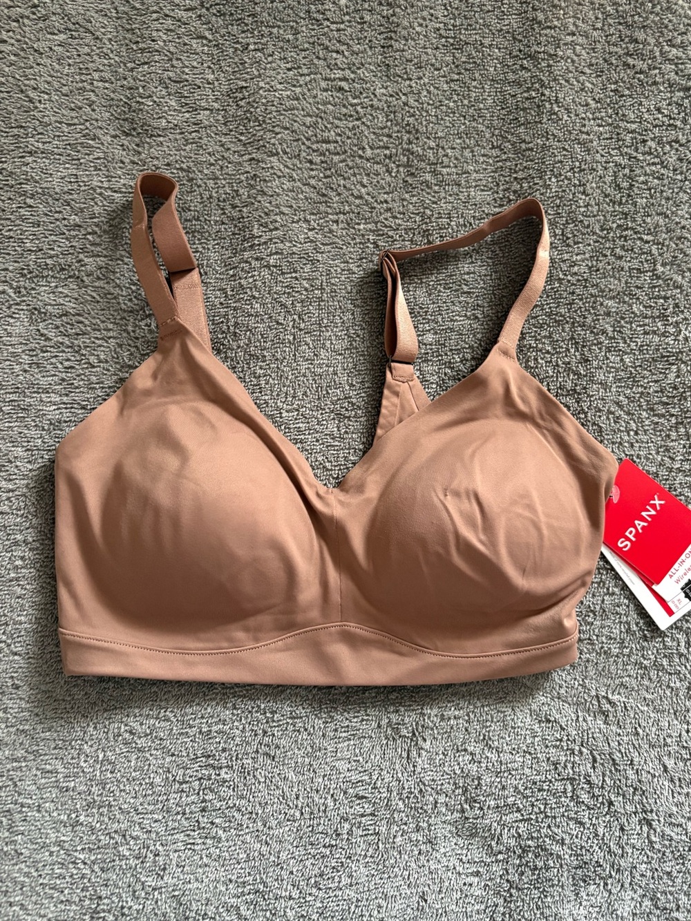 NWT Spanx All-In-One Wireless Bra Size S